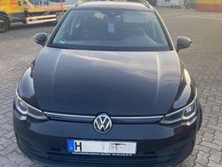 Deep black perleffekt Gebraucht 2021 VW Golf VIII Life Kombi | 20.500 € (Guter Preis)