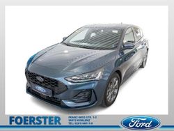 Blau Gebraucht 2024 Ford Focus ST-Line X Limousine | 27.980 € (Fairer Preis)