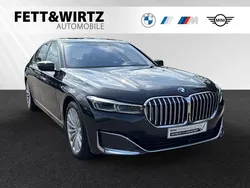 Sophistograu brillanteffekt Gebraucht 2021 BMW 730 Limousine | 48.890 € (Superpreis)