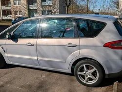 Silber Gebraucht 2011 Ford S-MAX S Van / Kleinbus | 5.000 € (Fairer Preis)