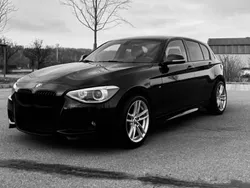 Schwarz Gebraucht 2015 BMW 116 Sport Line Kleinwagen | 8.900 € (Fairer Preis)
