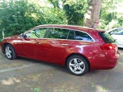 Rot Gebraucht 2009 Opel Insignia Edition Kombi | 4.900 € (Etwas zu teuer)