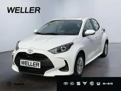 Weiss Neu 2025 Toyota Yaris Hybrid Comfort Kleinwagen | 24.180 € (Fairer Preis)