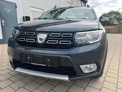 Grau Gebraucht 2017 Dacia Sandero Prestige Kleinwagen | 4.800 € (Guter Preis)