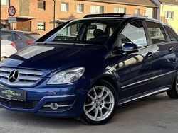 Blau Gebraucht 2009 Mercedes B180 Van / Kleinbus | 5.790 € (Fairer Preis)