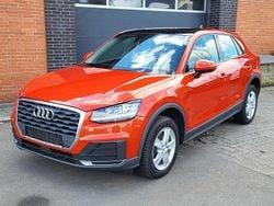 Korallenorange metallic Gebraucht 2018 Audi Q2 Basis SUV | 18.390 € (Guter Preis)