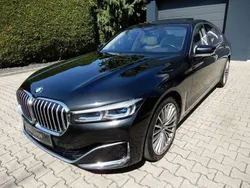 Black sapphire metallic Gebraucht 2020 BMW 740 Performance Limousine | 39.880 € (Fairer Preis)