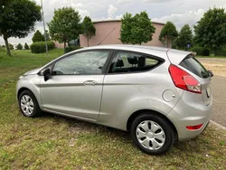 Silber Gebraucht 2015 Ford Fiesta Kleinwagen | 6.699 € (Fairer Preis)
