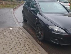 Schwarz Gebraucht 2010 Seat Leon Kleinwagen | 1.950 € (Guter Preis)