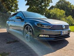 Grau Gebraucht 2015 VW Passat Kombi | 16.900 € (Teuer)