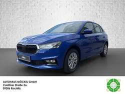 Blau Neu 2025 Skoda Fabia Essence Limousine | 17.690 € (Fairer Preis)