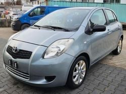 Silber Gebraucht 2006 Toyota Yaris Sol Kleinwagen | 2.399 € (Guter Preis)
