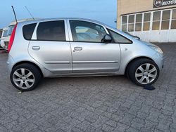 Haagsilber (m) Gebraucht 2006 Mitsubishi Colt Motion Kleinwagen | 1.499 €