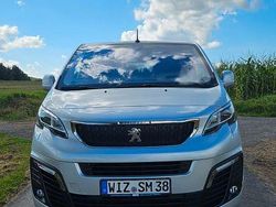 Silber Gebraucht 2018 Peugeot Traveller Van | 32.000 € (Fairer Preis)