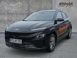 Schwarz Gebraucht 2023 Hyundai Kona Basis SUV | 24.980 € (Fairer Preis)