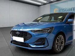 Blau Gebraucht 2024 Ford Focus Limousine | 30.249 € (Fairer Preis)