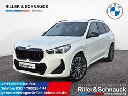 Alpinweiss iii Gebraucht 2024 BMW X1 M Sport SUV | 50.950 € (Teuer)