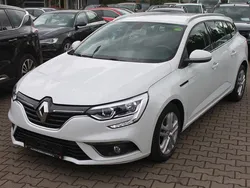 Weiß Gebraucht 2017 Renault Mégane GrandTour Business Kombi | 12.600 € (Guter Preis)
