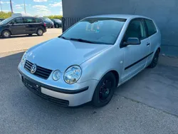 Silber Gebraucht 2004 VW Polo Basis Kleinwagen | 1.990 € (Fairer Preis)
