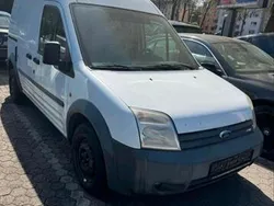 Weiß Gebraucht 2008 Ford Tourneo Connect Van / Kleinbus | 2.500 €