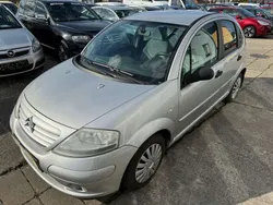 Aluminiumgrau/metallic Gebraucht 2006 Citroën C3 Comfort Kleinwagen | 3.200 € (Etwas zu teuer)