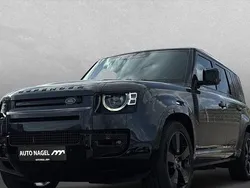 Grau Gebraucht 2025 Land Rover Defender HSE Dynamic SUV | 99.890 € (Etwas zu teuer)