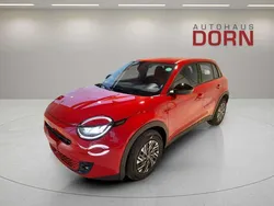 Rot Gebraucht 2023 Fiat 600E Red SUV | 26.990 € (Fairer Preis)