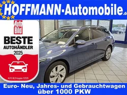 Anemonenblaumet Neu 2025 VW Golf VIII Life Kombi | 29.550 € (Guter Preis)