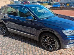 Blau Gebraucht 2017 VW Tiguan Highline SUV | 15.700 € (Guter Preis)
