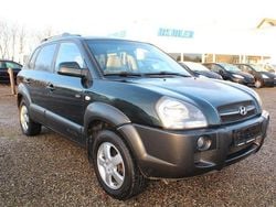 Grün Gebraucht 2005 Hyundai Tucson GLS SUV | 1.600 € (Fairer Preis)