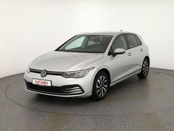Silber Gebraucht 2022 VW Golf VIII Active Limousine | 22.990 € (Fairer Preis)