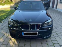 Schwarz Gebraucht 2014 BMW X1 Shadowline SUV | 13.000 € (Teuer)