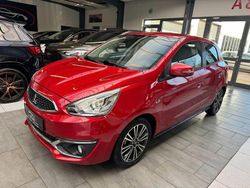 Rot Gebraucht 2019 Mitsubishi Space Star Edition Limousine | 10.900 € (Fairer Preis)