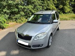 Silber Gebraucht 2007 Skoda Roomster Kombi | 5.200 €