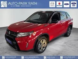 Bright red/cosmic black pearl metallic (rot) Neu 2025 Suzuki Vitara Comfort SUV | 25.380 € (Fairer Preis)