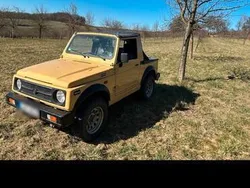 Gelb Gebraucht 1993 Suzuki Samurai SUV | 7.500 €