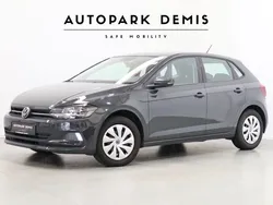 Grau Gebraucht 2021 VW Polo Comfortline Limousine | 12.685 € (Guter Preis)