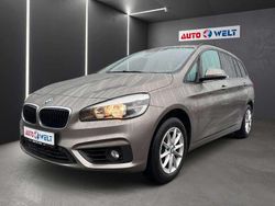 Silber Gebraucht 2017 BMW 218 Gran Tourer Advantage Van / Kleinbus | 17.990 € (Teuer)