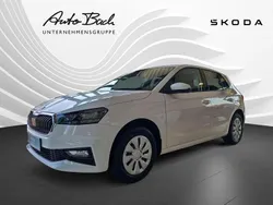 Weiß (candyweiß) Neu 2025 Skoda Fabia Essence Limousine | 20.490 € (Etwas zu teuer)
