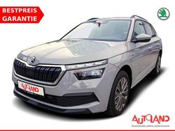 Grau Gebraucht 2021 Skoda Kamiq Clever SUV | 20.950 € (Etwas zu teuer)