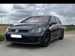 Grau Gebraucht 2015 VW Golf VII Sportline Limousine | 14.300 € (Fairer Preis)