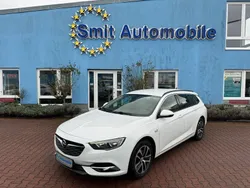 Weiß Gebraucht 2019 Opel Insignia Edition Kombi | 9.980 € (Etwas zu teuer)