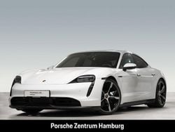 Weiß Gebraucht 2020 Porsche Taycan 4S Limousine | 63.970 € (Etwas zu teuer)