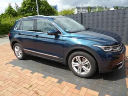 Blau Gebraucht 2022 VW Tiguan Elegance SUV | 32.500 € (Fairer Preis)