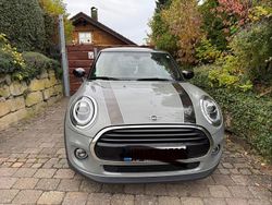Grau Gebraucht 2020 Mini Cooper Kleinwagen | 20.500 € (Fairer Preis)