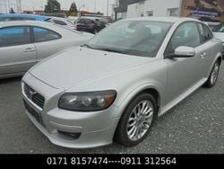 Silber Gebraucht 2007 Volvo C30 Momentum Kleinwagen | 1.900 € (Guter Preis)