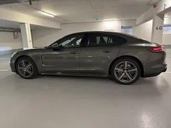 Grün Gebraucht 2022 Porsche Panamera 4 Platinum Edition Limousine | 75.900 € (Superpreis)