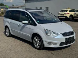 Weiß Gebraucht 2012 Ford Galaxy Van / Kleinbus | 12.950 € (Teuer)