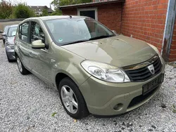 Grau Gebraucht 2009 Dacia Sandero Stepway Kleinwagen | 1.800 € (Fairer Preis)