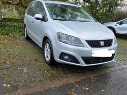 Grau Gebraucht 2011 Seat Alhambra Van / Kleinbus | 9.000 € (Fairer Preis)